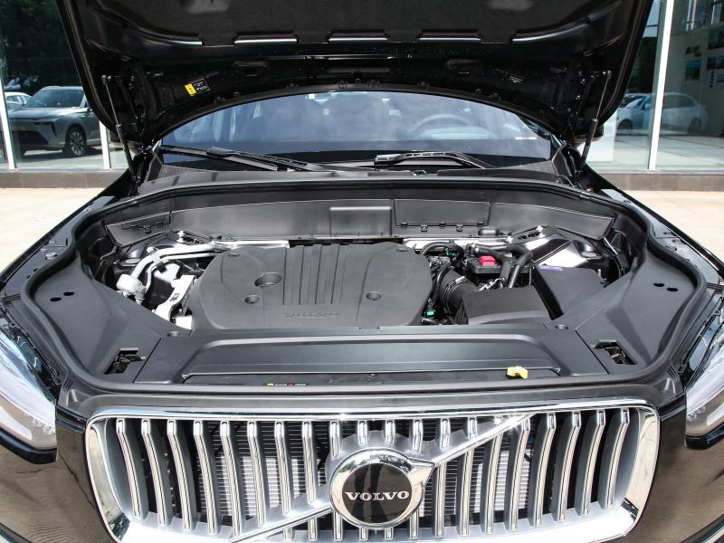 https://car2.autoimg.cn/cardfs/product/g28/M02/21/E2/autohomecar__ChxkmmTGEjCAT5BbABXAAPzMnqc616.jpg