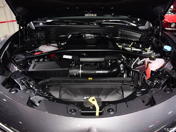 Alfa Romeo Stelvio 2017 Basic Model